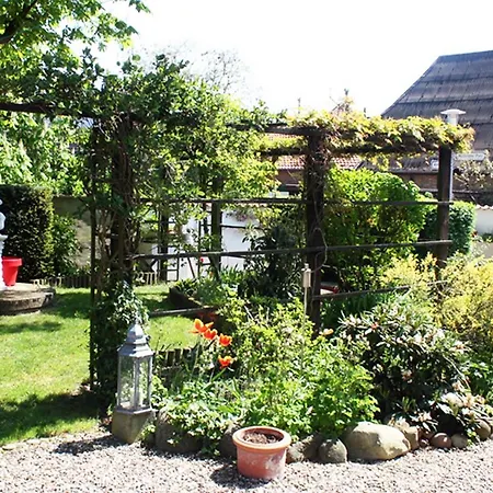 Apartment „friesland“ - Wunderschönes In Fachwerkhaus