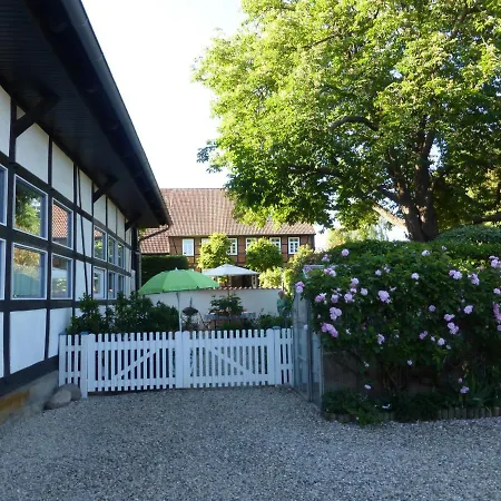 Apartment „friesland“ - Wunderschönes In Fachwerkhaus