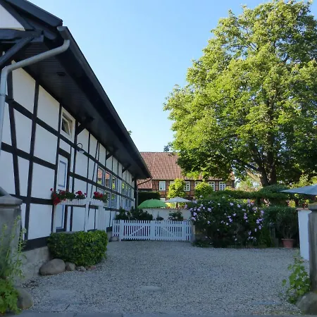 Apartment „friesland“ - Wunderschönes In Fachwerkhaus